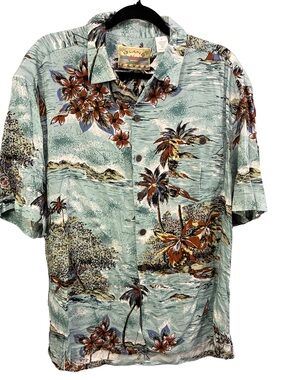 Fever Men's Light Blue Hawaiian Floral Button-Down Shirt
